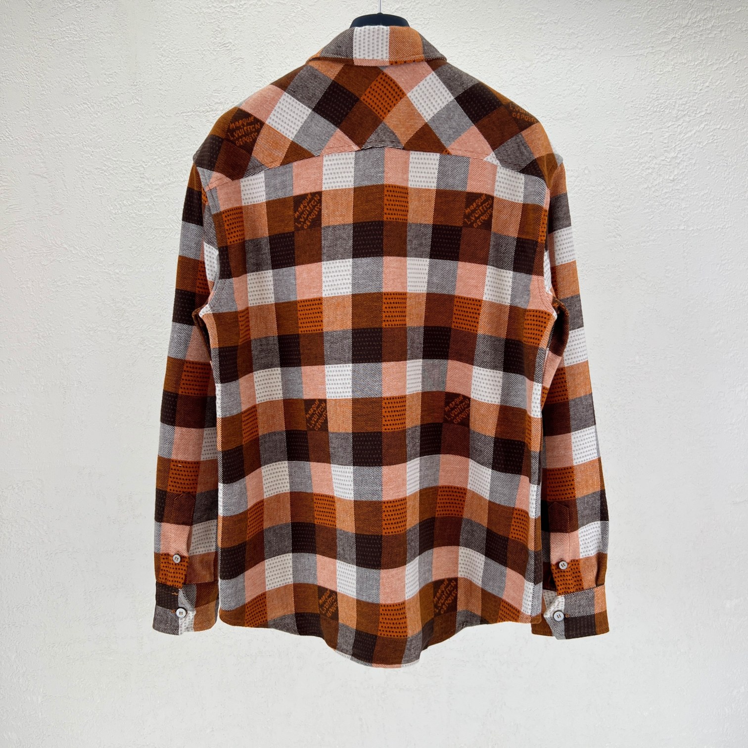 LV原單格紋襯衫 秋冬經典大地色系設計 輕暖厚棉質穿搭不膩款｜歐美奢侈品精品推薦