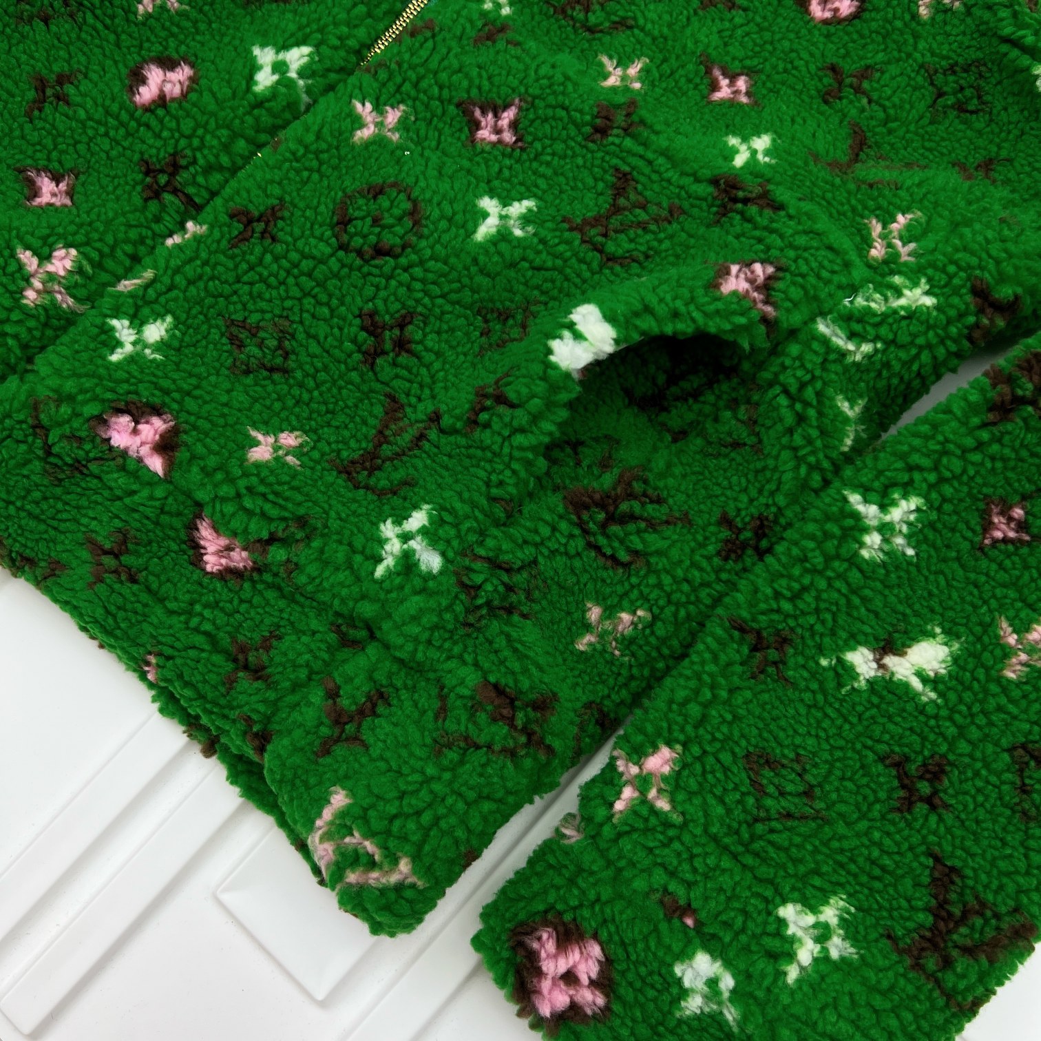 LV原單羊羔絨外套 綠色Monogram圖騰刷毛上衣 保暖柔軟人氣款｜歐美奢侈品精品推薦