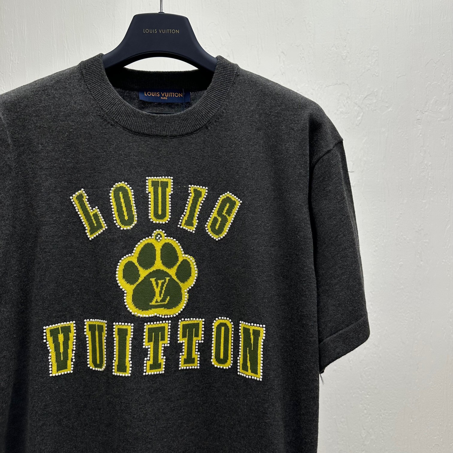 LV高仿短袖T恤狗爪圖案印花款 黑色人氣設計｜歐美奢侈品精品推薦