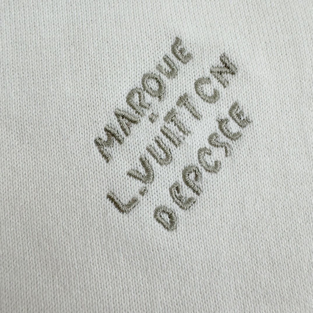 LV高仿白色短袖T恤簡約滿印袖口LOGO款｜歐美奢侈品精品推薦