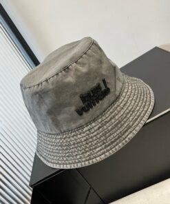 LV 高仿水洗灰色漁夫帽 巴黎字樣立體刺繡款