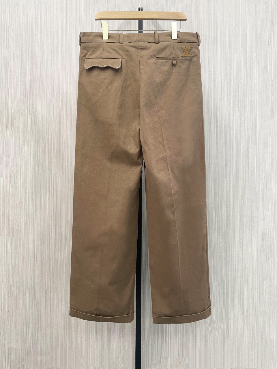 LV原單卡其長褲 男士寬鬆直筒西裝褲休閒通勤款｜歐美奢侈品精品推薦