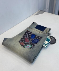 LV 高仿印花口袋牛仔褲 復古水洗拼接潮褲