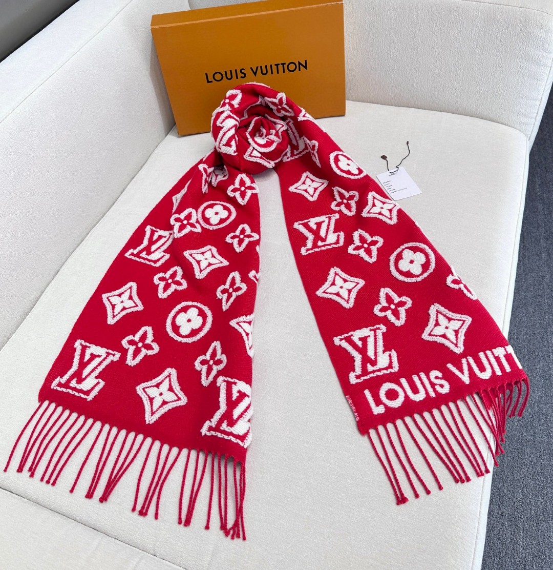 LV A貨紅色LOGO羊毛圍巾冬季保暖百搭流行時尚單品推薦｜歐美奢侈品精品推薦