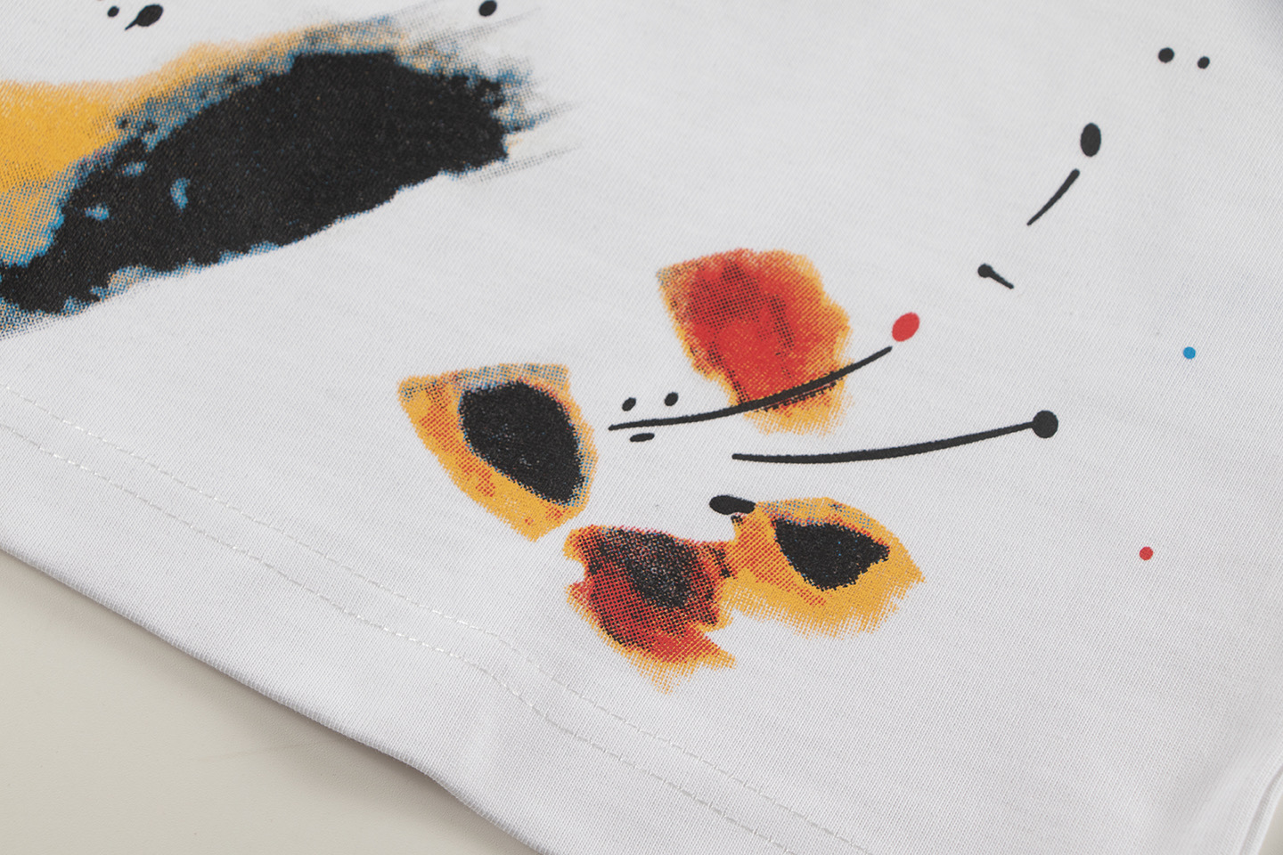 LV一比一黑色壓紋T恤簡約風百搭款短袖上衣｜歐美奢侈品精品推薦