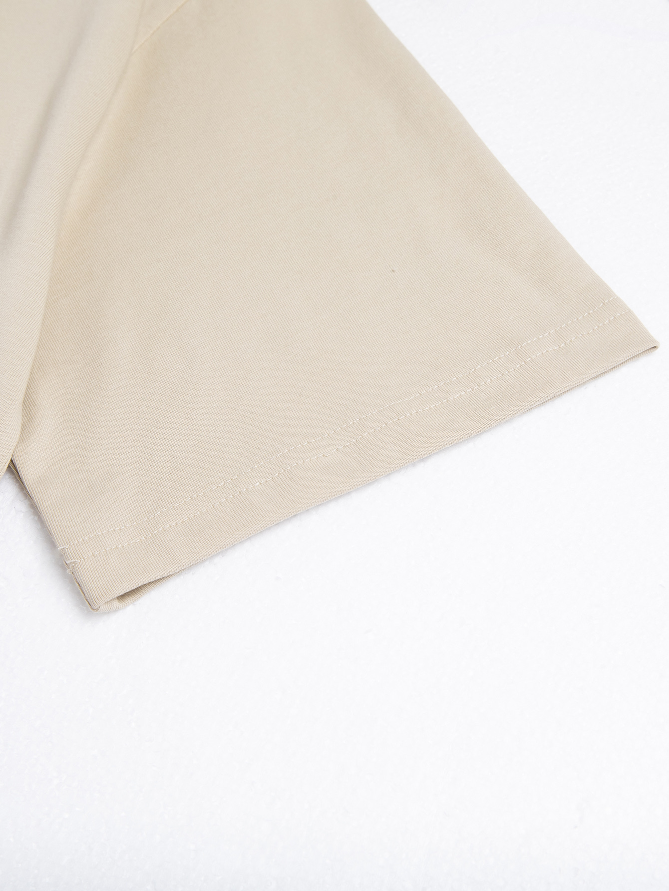 LV 高仿短袖T恤 米色刺繡小圖 寬鬆落肩設計款｜歐美奢侈品精品推薦