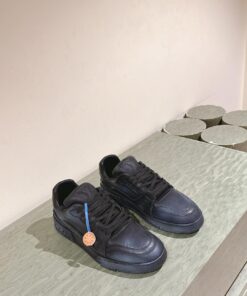 LV A貨黑色全皮運動鞋男士潮流百搭休閒鞋推薦莆田鞋款