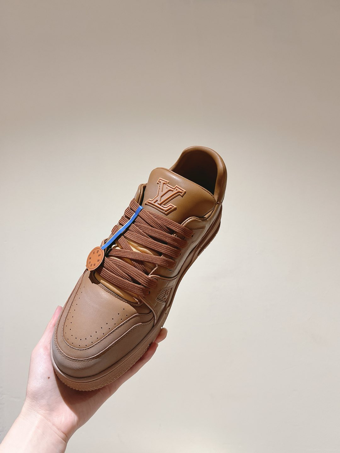 LV A貨棕色全皮運動鞋男士時尚休閒百搭莆田鞋人氣推薦｜歐美奢侈品精品推薦
