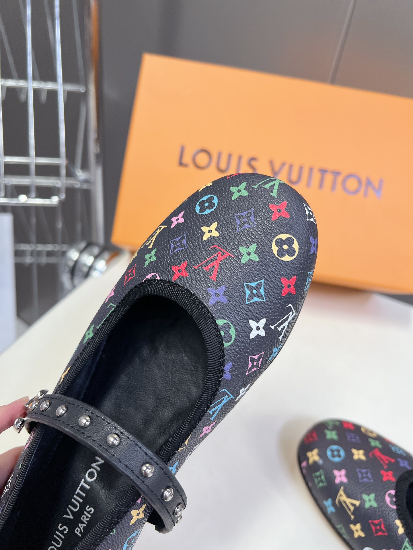 LV原單彩色老花黑底瑪莉珍鞋女款百搭甜美圓頭平底鞋｜歐美奢侈品精品推薦