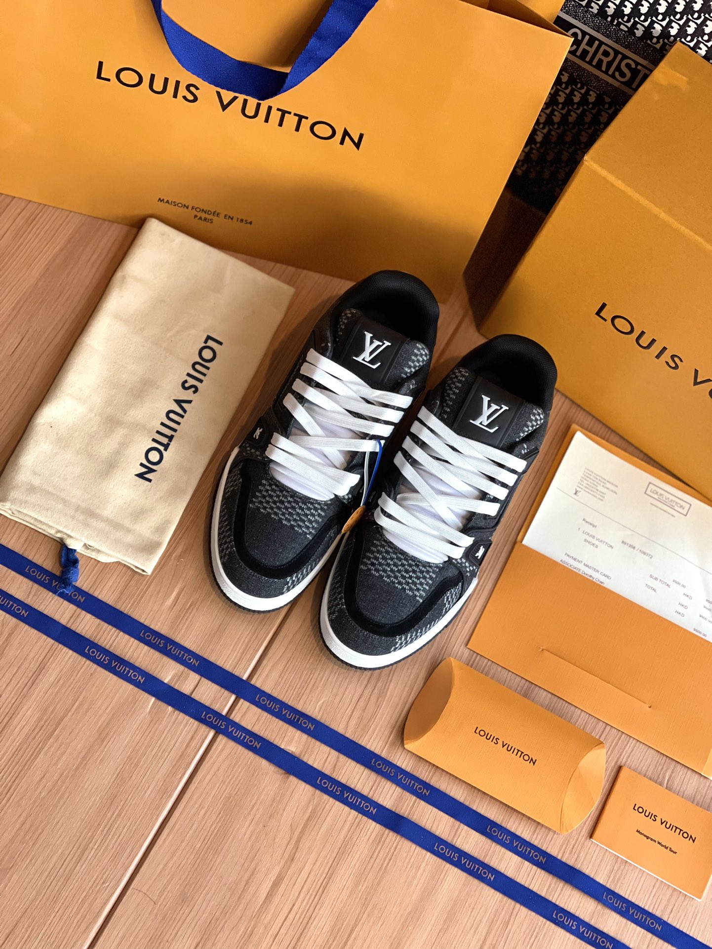 LV原單黑色運動鞋經典LV Trainer版型潮流百搭休閒鞋款｜歐美奢侈品精品推薦