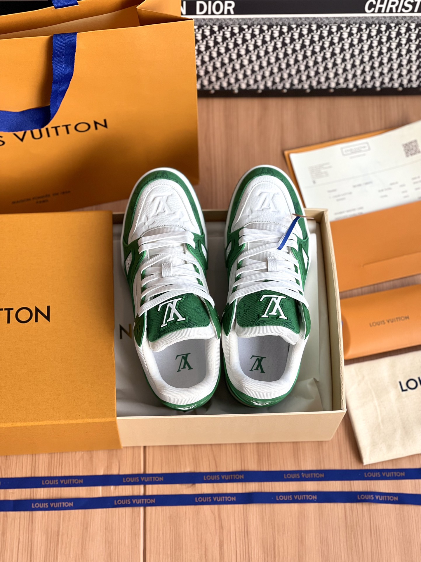 LV A貨綠色LV Trainer運動鞋人氣款百搭時尚潮流高質感鞋履｜歐美奢侈品精品推薦