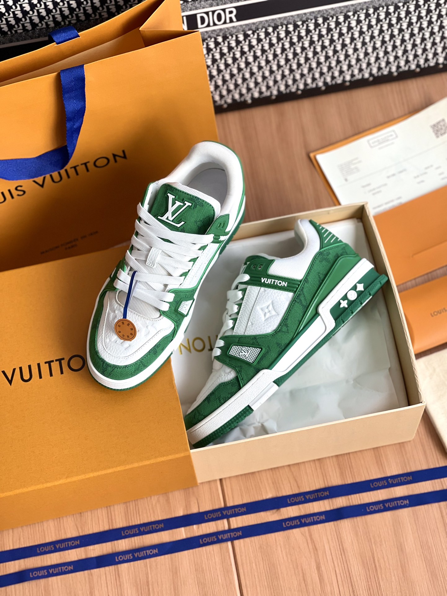 LV A貨綠色LV Trainer運動鞋人氣款百搭時尚潮流高質感鞋履｜歐美奢侈品精品推薦