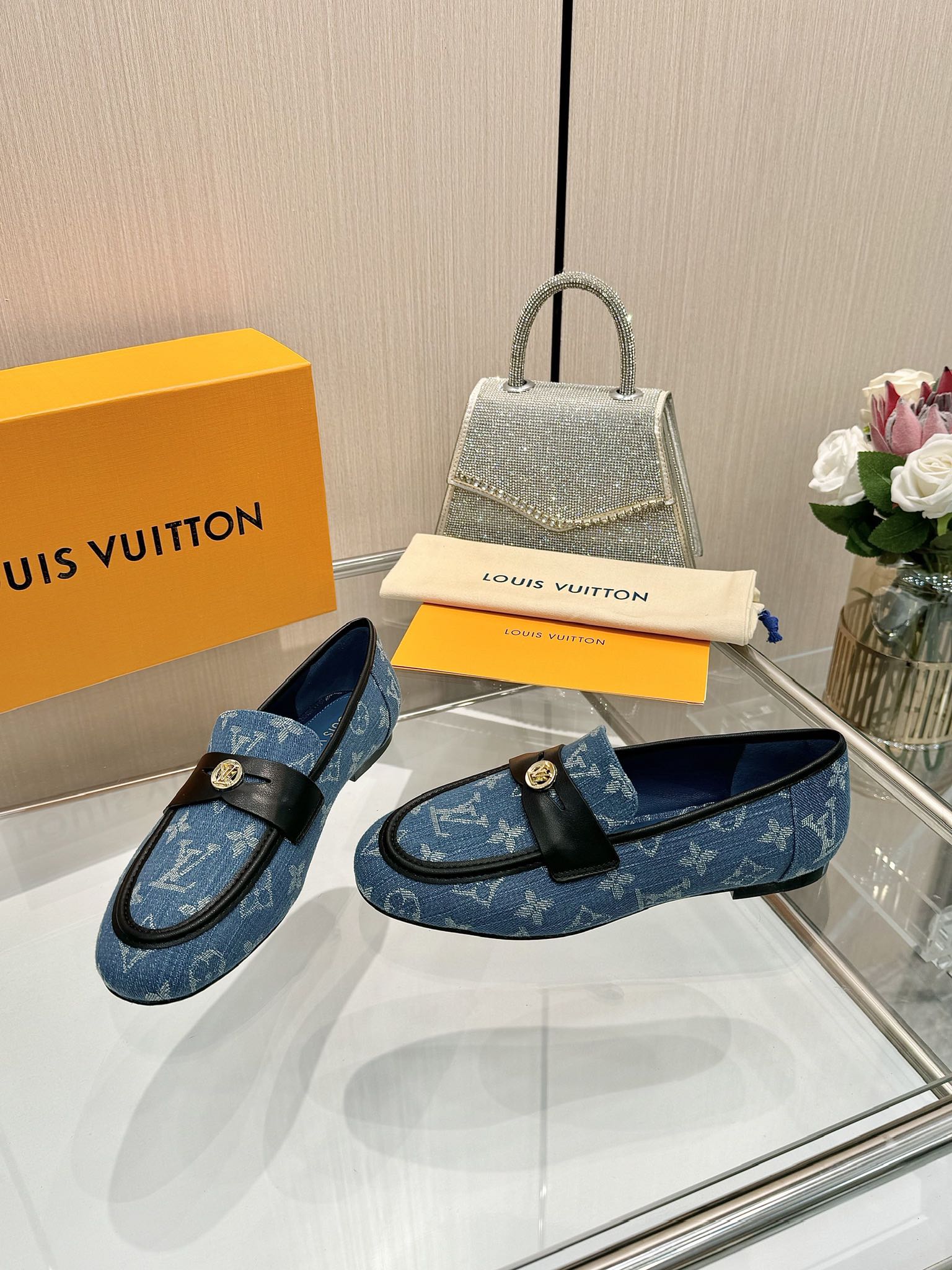 LV 高仿 黑色真皮樂福鞋 男款 商務休閒百搭鞋｜歐美奢侈品精品推薦