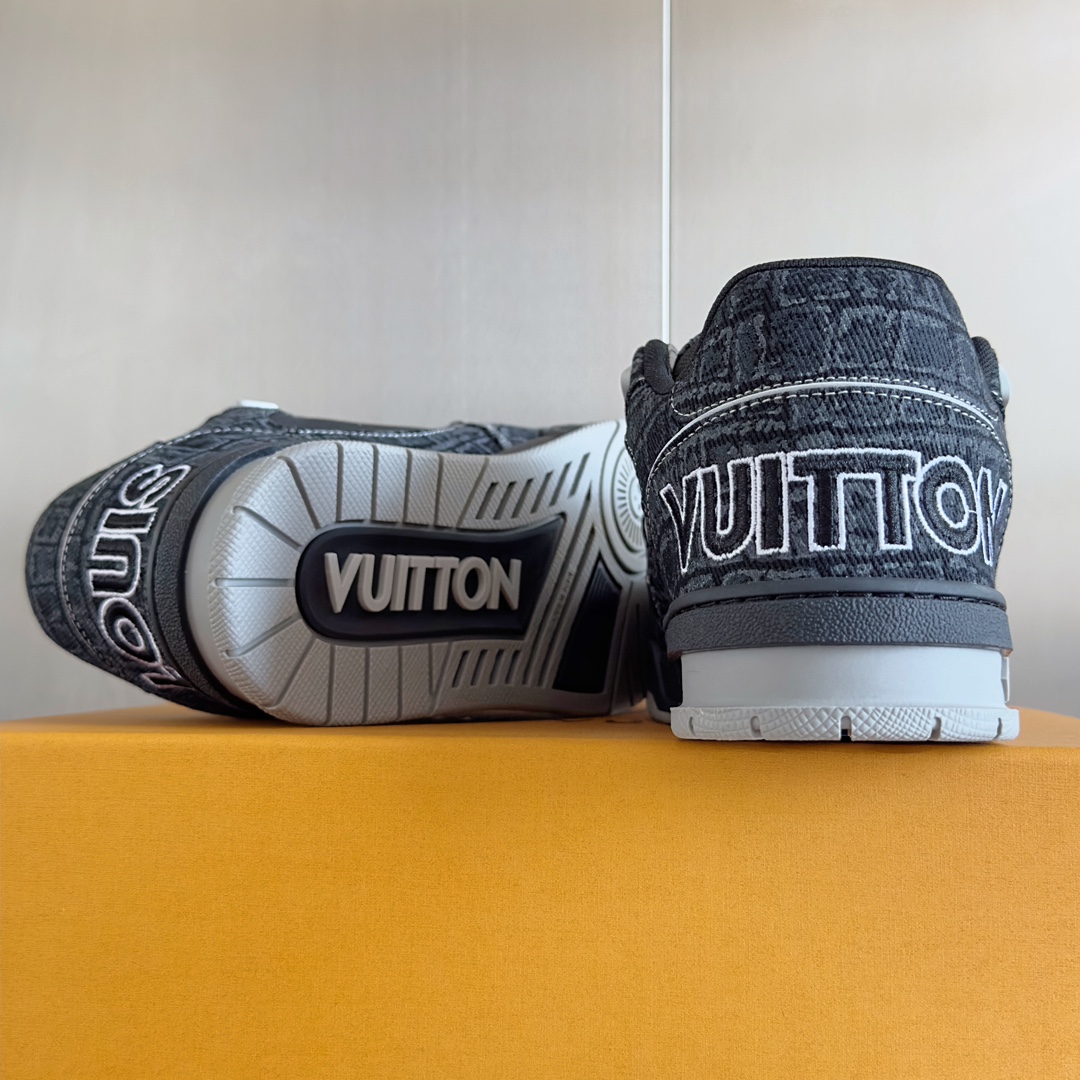 LV 高仿黑色老花拼接運動鞋質感潮流人氣推薦款｜歐美奢侈品精品推薦