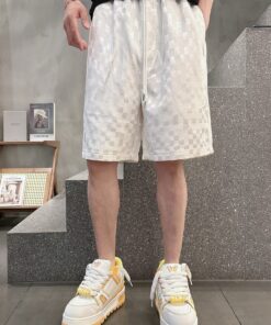 LV高端棋盤格提花短褲 立體紋理設計 經典白色系夏季百搭款