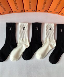 LV高仿長筒襪黑白組合五雙禮盒 經典刺繡百搭男士款