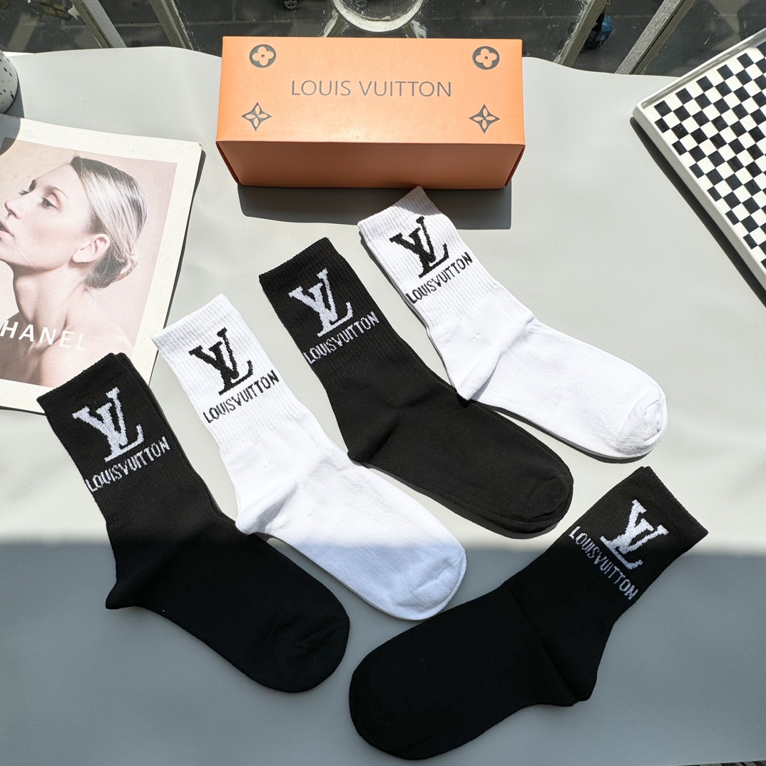LV高仿經典黑白中筒襪5雙組 百搭款潮穿首選通勤必備｜歐美奢侈品精品推薦