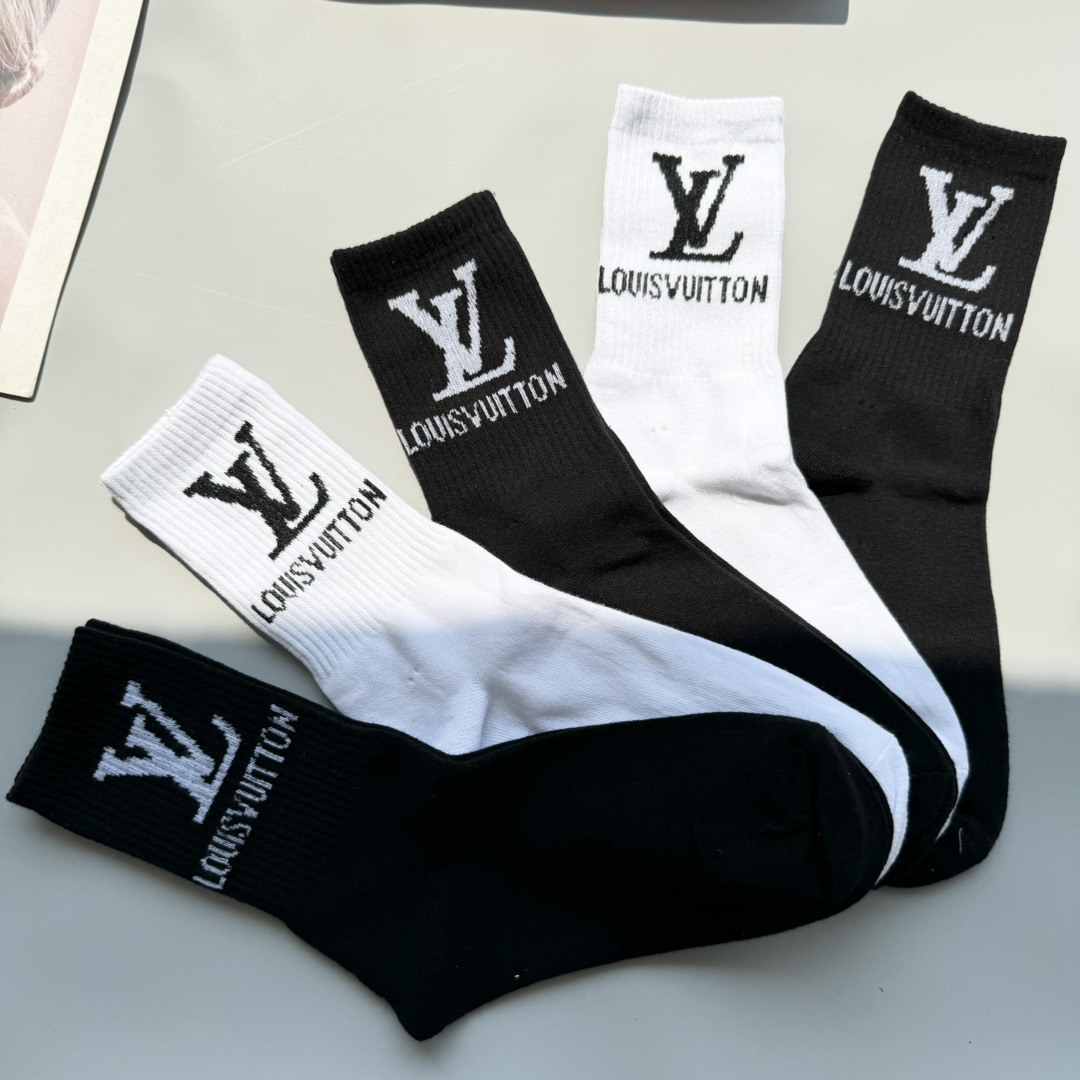 LV高仿經典黑白中筒襪5雙組 百搭款潮穿首選通勤必備｜歐美奢侈品精品推薦