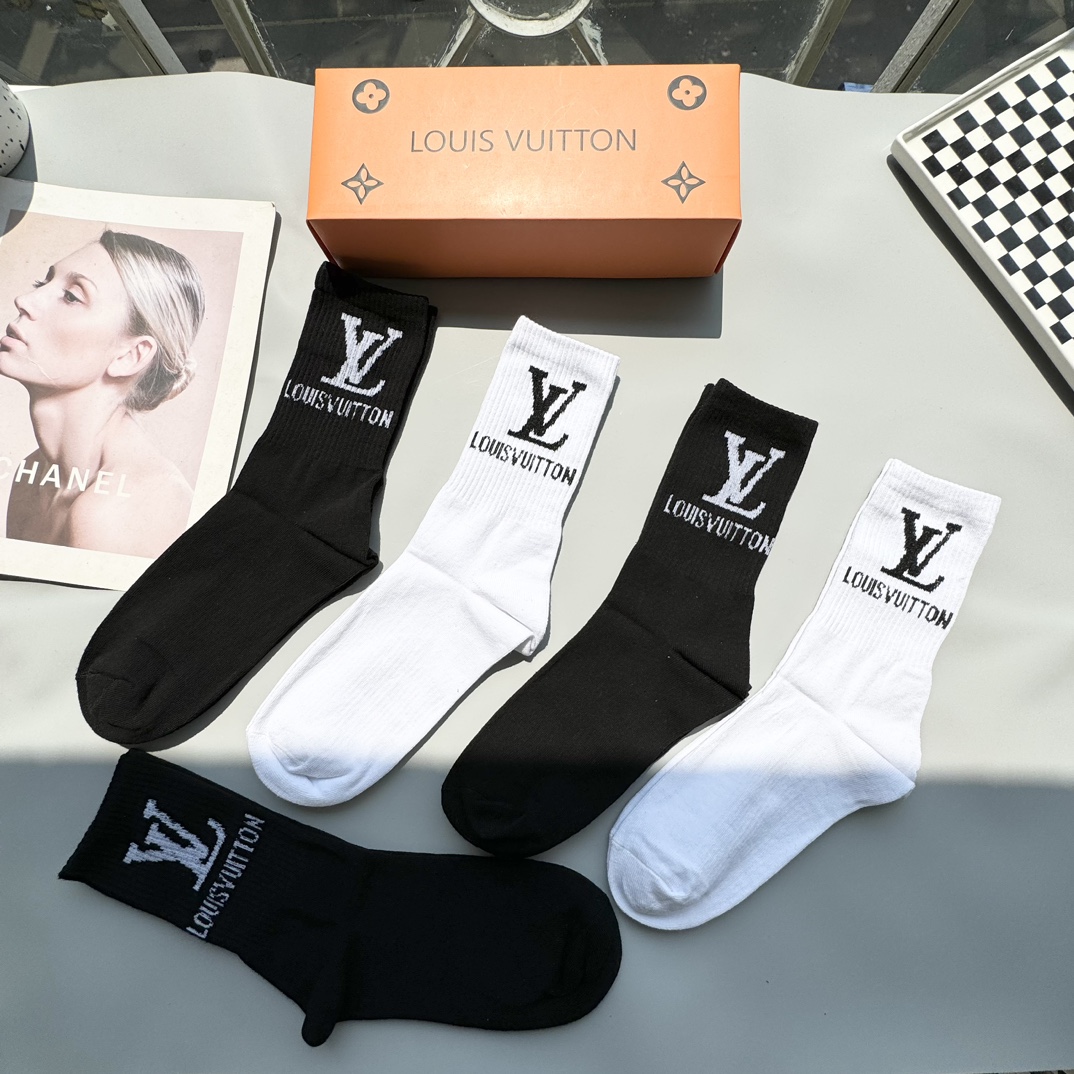 LV高仿經典黑白中筒襪5雙組 百搭款潮穿首選通勤必備｜歐美奢侈品精品推薦