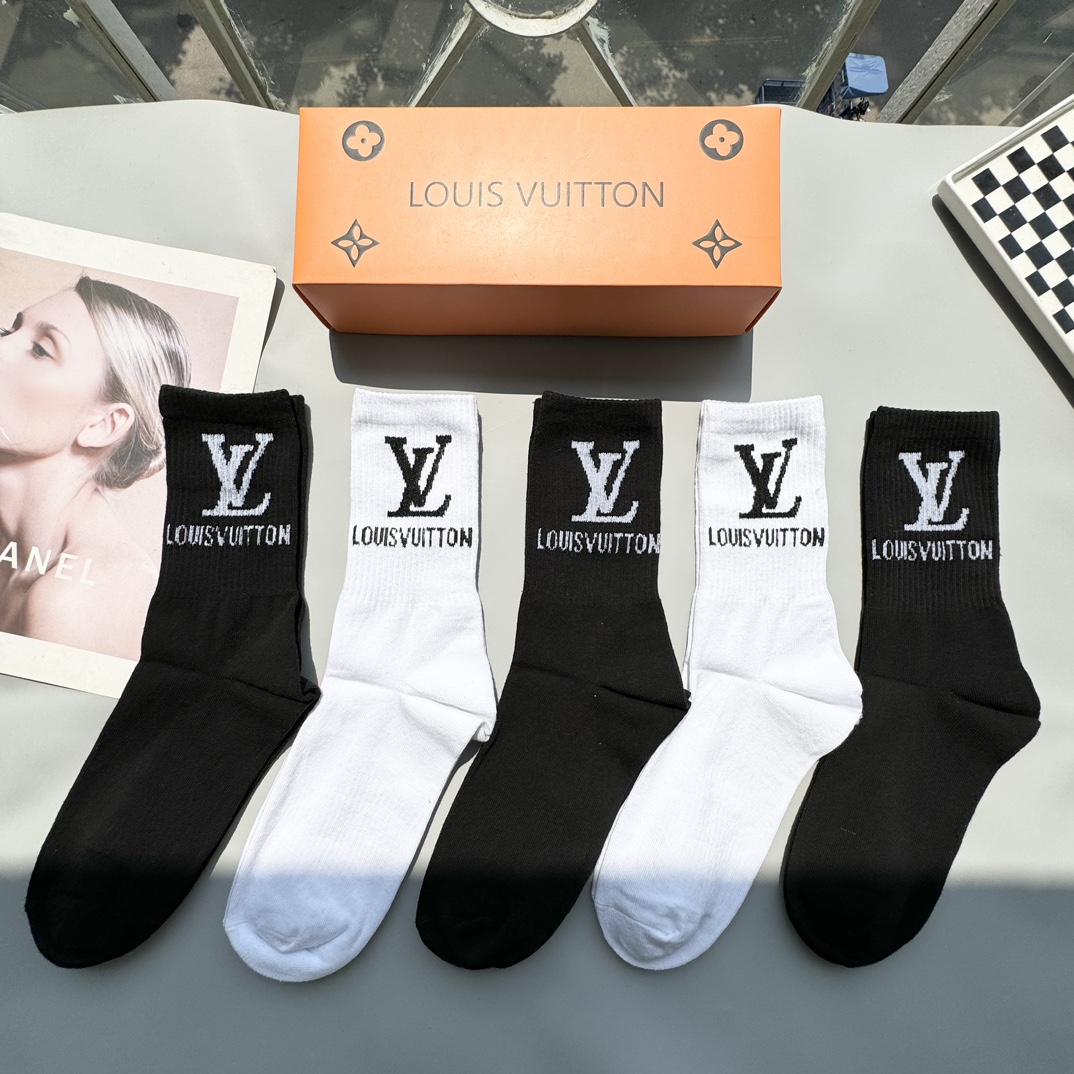 LV高仿經典黑白中筒襪5雙組 百搭款潮穿首選通勤必備｜歐美奢侈品精品推薦