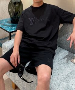 LV原單短袖T恤黑色LVovers燙鑽設計潮感情侶裝推薦