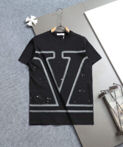 Valentino高仿黑色大V短袖T恤 潑墨設計潮感十足 台灣現貨熱銷款