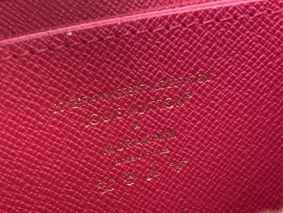 LV 原單白色多彩拉鍊小錢包經典彩虹Monogram限量風格｜歐美奢侈品精品推薦