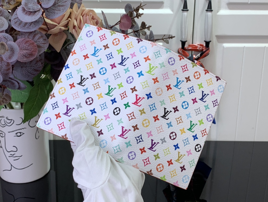 LV 高仿白色多彩直立長夾彩虹Monogram時尚錢包｜歐美奢侈品精品推薦
