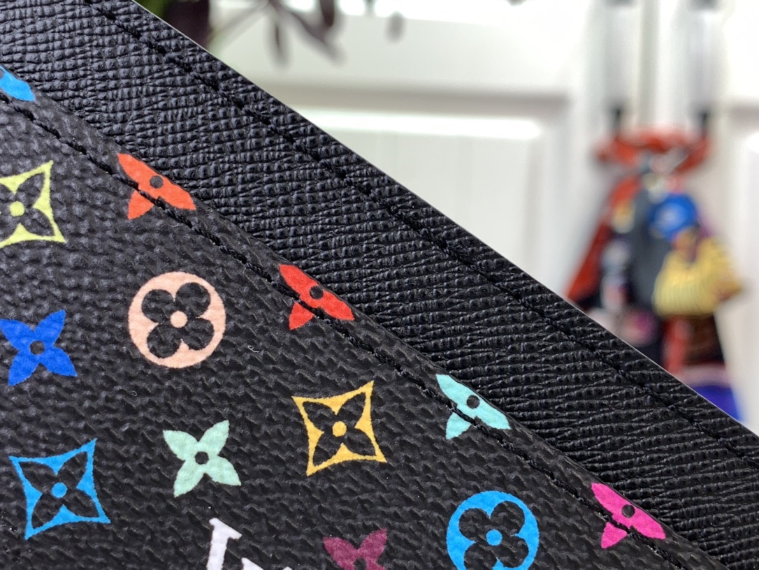LV 高仿黑色多彩卡包Monogram圖案輕巧卡夾｜歐美奢侈品精品推薦