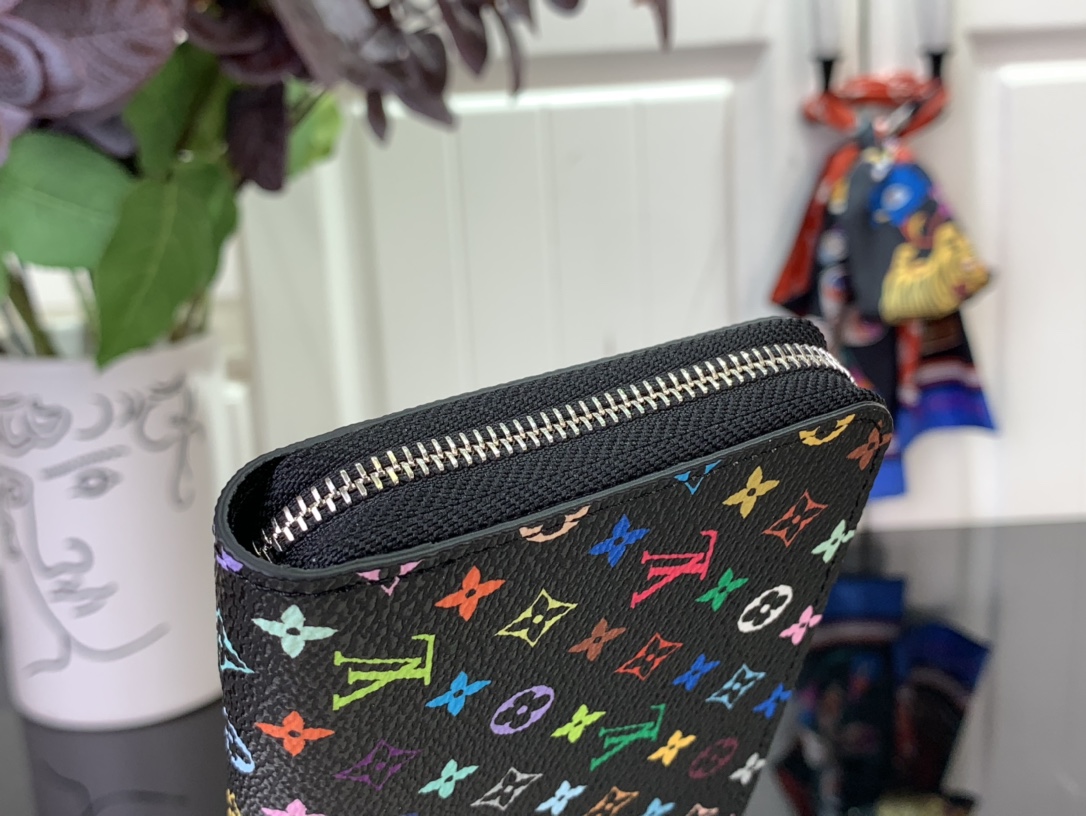 LV 一比一拉鍊短夾 黑色多彩精品卡夾 小巧時尚｜歐美奢侈品精品推薦