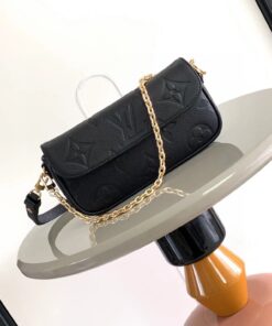 LV 高仿黑色Monogram短夾鏈條包 奢華質感百搭時尚款