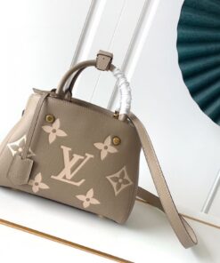 LV原單M41053奶茶色手提包 大花圖騰高雅配色輕奢必備款