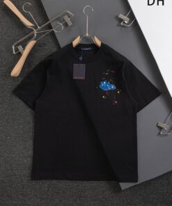 LV高仿黑色T 恐龍塗鴉短袖 潑墨刺繡趣味設計款