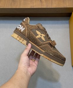 LV高仿棕色運動鞋經典低調男款奢華質感推薦