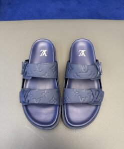 LV高仿雙帶拖鞋壓紋藍色款 潮感輕便夏日男鞋 莆田風格推薦