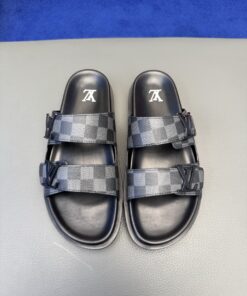 LV高仿棋盤格雙帶拖鞋百搭款 男生日常必備 潮感設計台灣熱銷鞋款