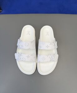 LV A貨白灰雙帶拖鞋 清新全白設計 夏日簡約風格 鞋型挺拔質感佳