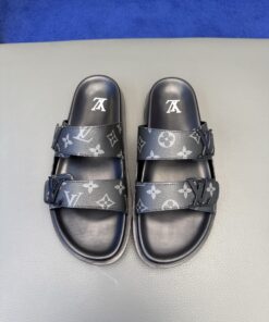 LV一比一黑灰雙帶拖鞋 Monogram亮面壓紋 潮流百搭2025夏季時尚推薦款