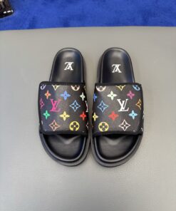 LV 精品仿製彩色Monogram黑底拖鞋 潮流平底男士涼拖 休閒百搭款