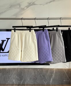 LV高仿壓紋口袋短褲 四色休閒款 百搭設計感推薦