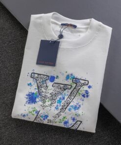 LV高仿白色短袖T恤潮流印花圖案夏季新款男裝精品舒適版型