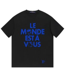 LV高仿黑色T恤LE MONDE EST À VOUS藍字印花時尚設計感男裝單品