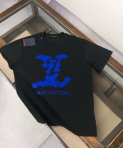 LV 高仿黑色短袖T恤 藍色立體雲朵Logo設計 夏季男士潮流百搭款