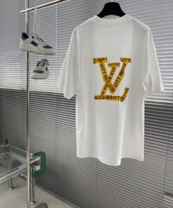 LV高仿字母LOGO印花短袖 白色簡約版型時尚款