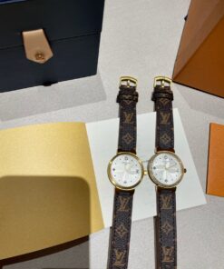 LV精品仿製女錶 閃鑽圓盤花樣設計 經典LOGO皮革錶帶