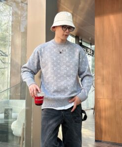 LV 原單灰色滿版Monogram毛衣 高質感簡約風格男士單品