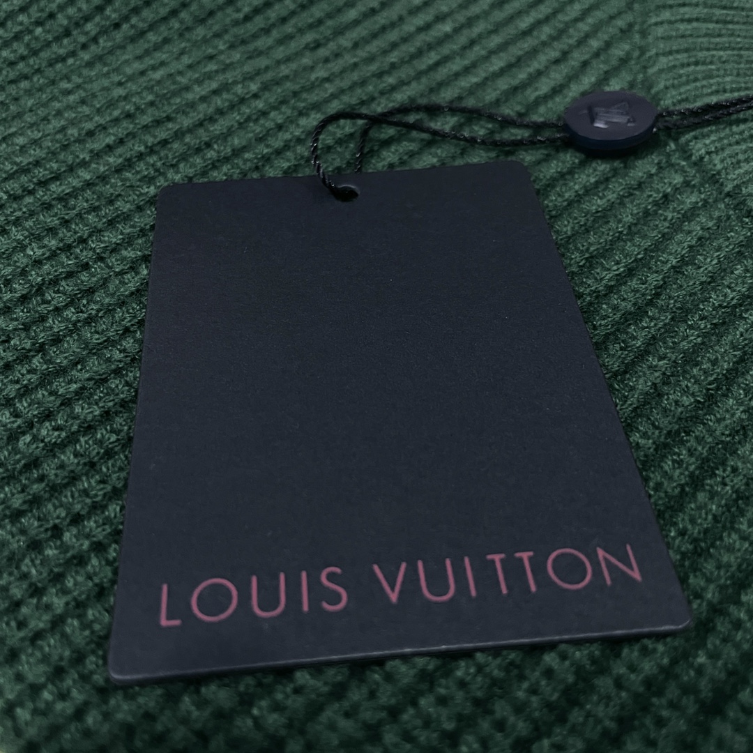 LV 原單彩條毛衣 綠黃紅三色拼接款 簡約撞色風格版型舒適｜歐美奢侈品精品推薦