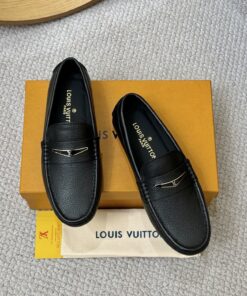 LV 原單黑色豆豆鞋 金屬V飾條 駕車鞋沉穩造型款