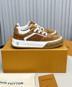 LV A貨麂皮休閒鞋 焦糖棕撞白厚底設計 經典百搭男鞋款