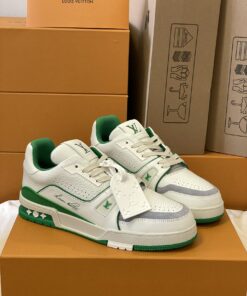 LV 一比一綠白拼色運動鞋 活力撞色款 街頭潮人必備